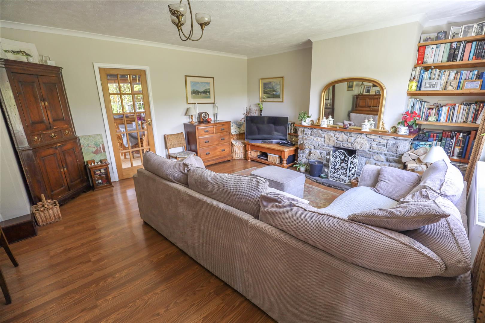 Tre Aubrey Cottages, Llantrithyd, Nr Cowbridge, Vale of Glamorgan, CF71 7UE